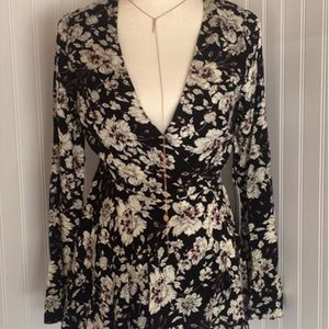 Floral romper long sleeve